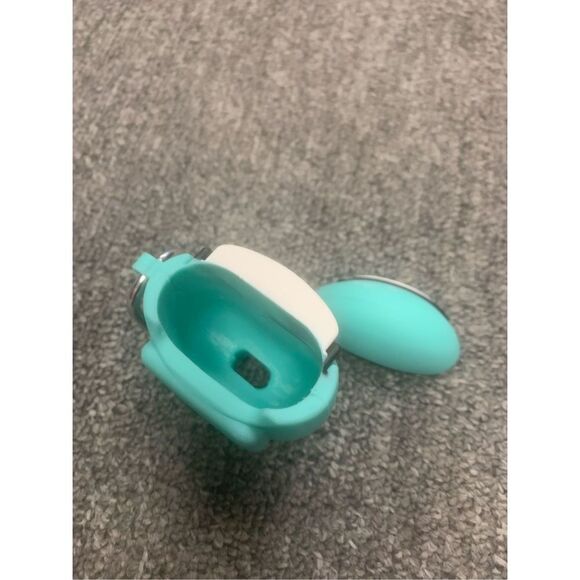 Blue Character Airpod Case - Picture 5 of 7